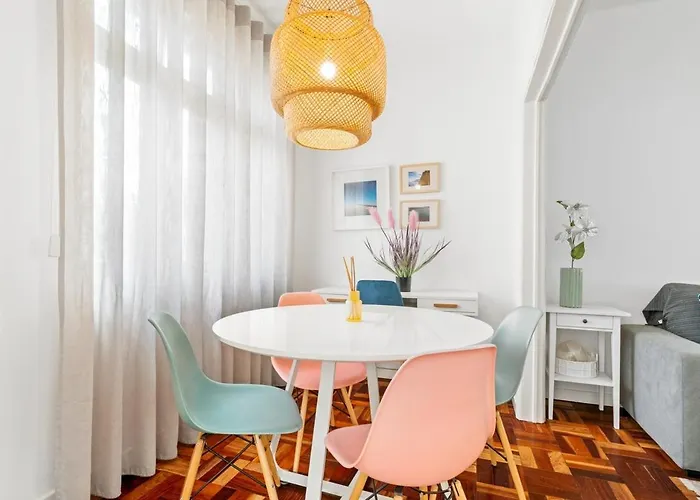 Live, And Laugh 丰沙尔