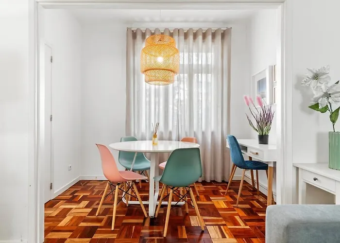 公寓 Live, And Laugh