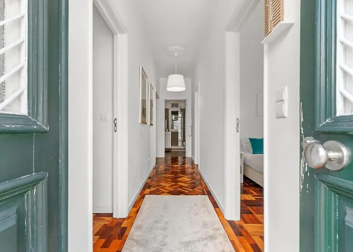 公寓 Live, And Laugh *